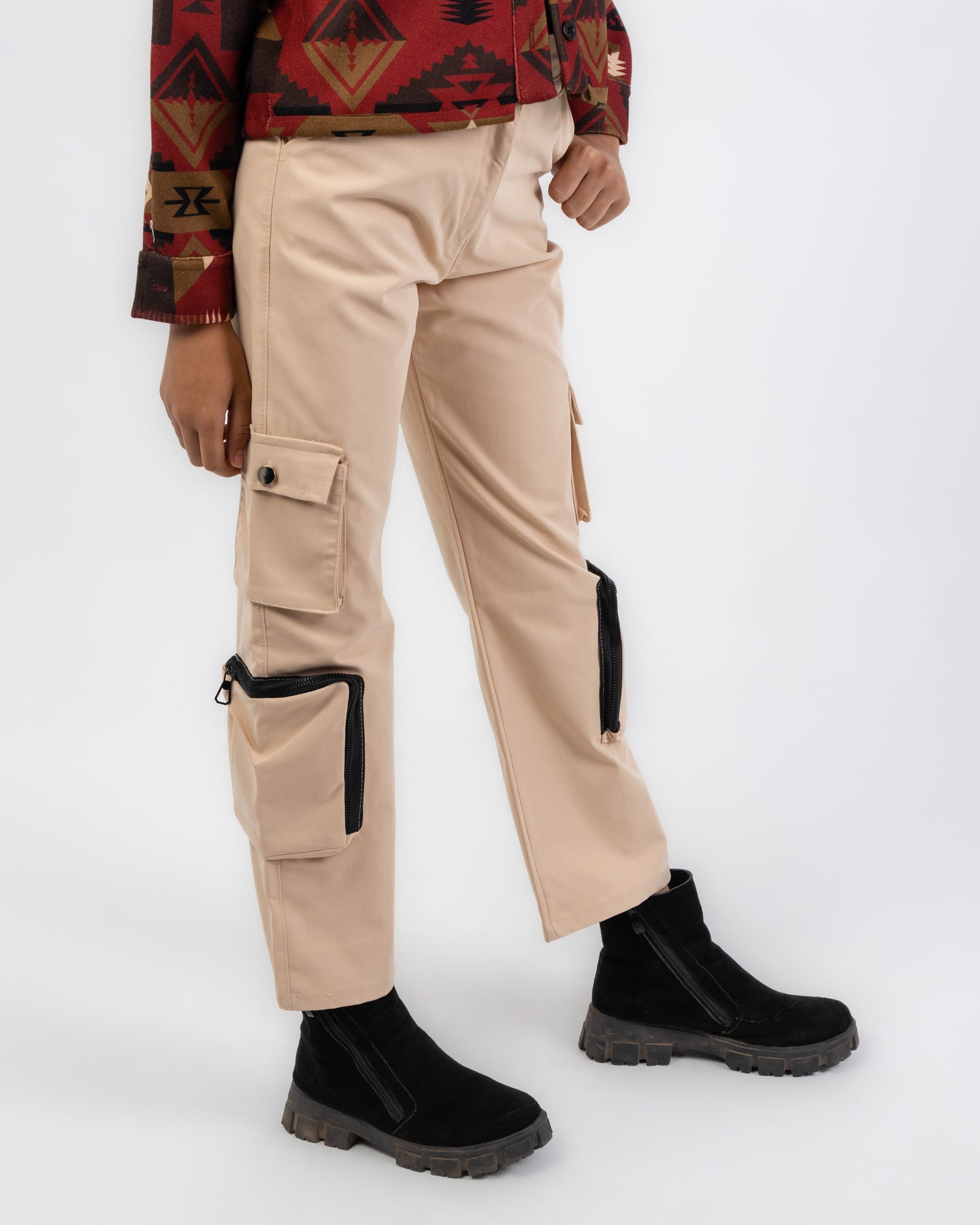 baggy trousers featuring a modern style - coffee