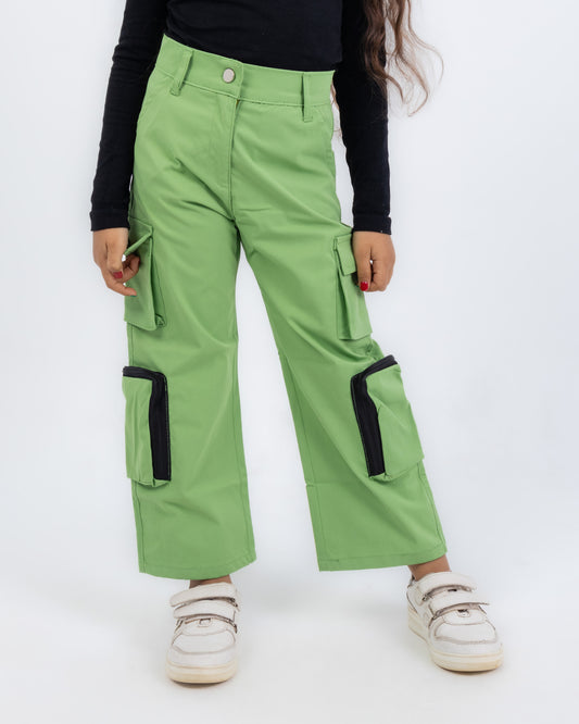 baggy trousers featuring a modern style - Mint