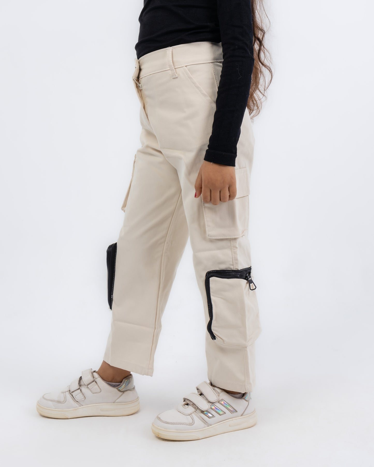 baggy trousers featuring a modern style - BEIGE